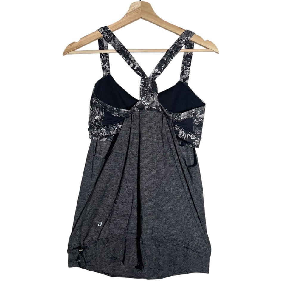 Lululemon Rest Less Tank Heathered Black /Gray Angel Wing Size 8‎